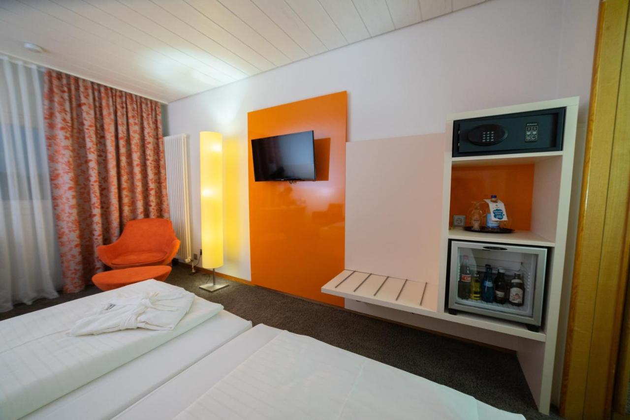 Stadt-Gut-Hotel Filderhotel Ostfildern Esterno foto